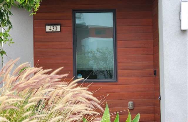 430 Transport - 430 Transport, Tustin, CA 92782