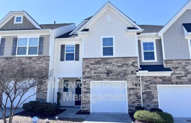 532 Catalina Grande Dr - 532 Catalina Grande Drive, Cary, NC 27519 532 Catalina Grande Dr - 532 Catalina Grande Drive, Cary, NC 27519