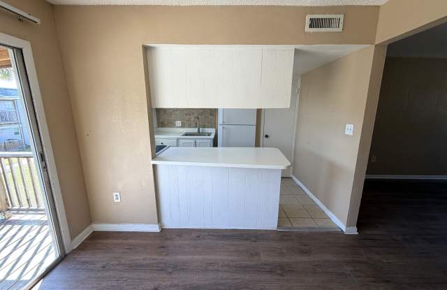 2785 L B McLeod Road #D - 1claims@realtymiamigroup.com Gallery 3