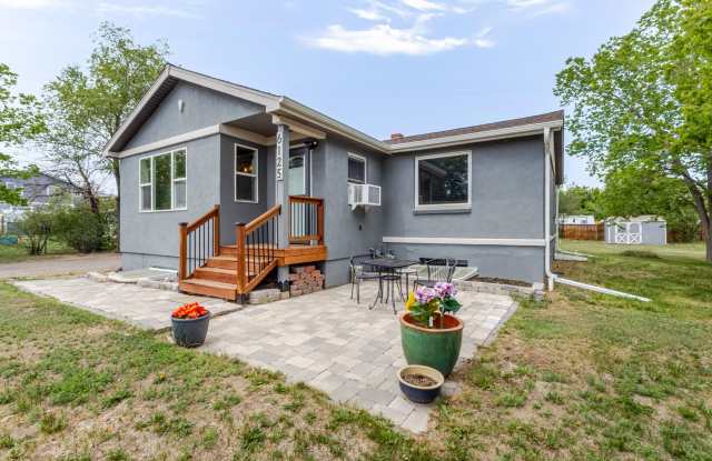 Belmar area! Beautiful Home in Lakewood! Gallery 1