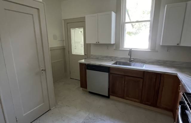 1825 Normal Drive Gallery 4