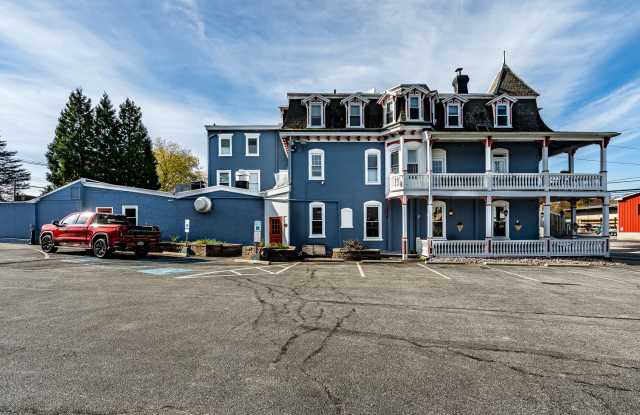 400 Bridge St - 400 Bridge Street, Phoenixville, PA 19460