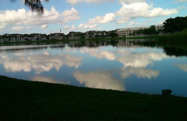 2733 S Oakland Forest Drive photos photos