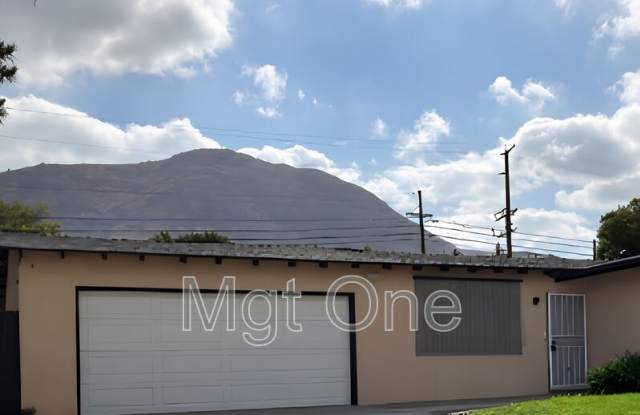 12551 Darwin Avenue photos photos