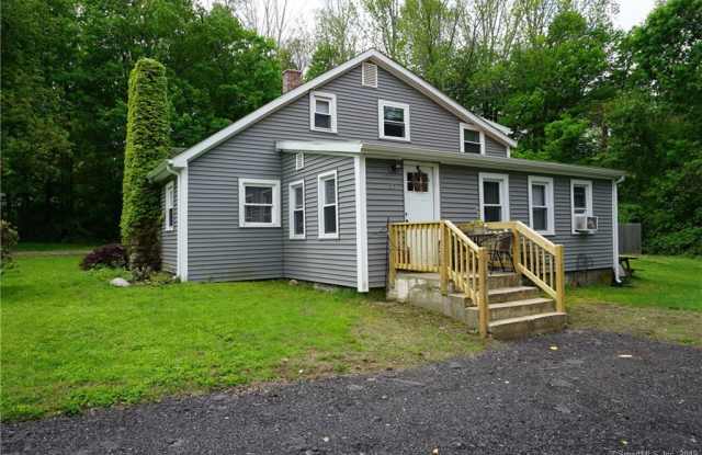 47 Ross Avenue Gallery 2