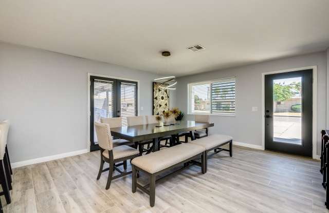 1838 E MONTEREY Way Gallery 4