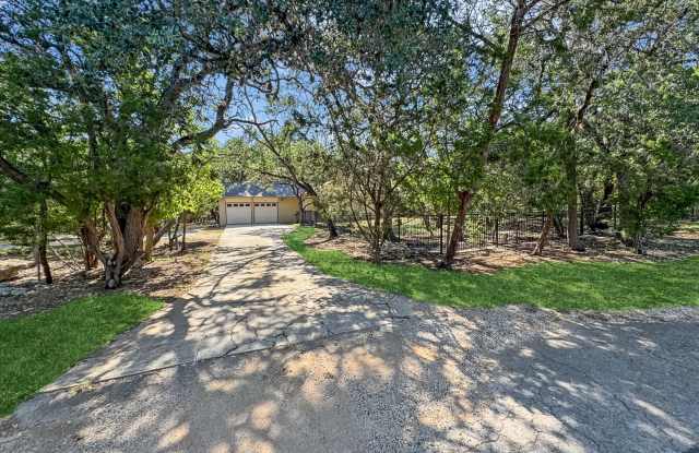 3 Beds 2 Baths photos photos