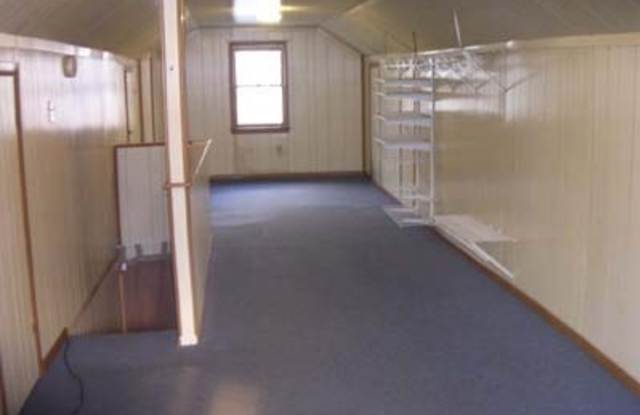 Nice 4 Bedroom Two Story Rock House near Lowes in Sylva available for year long lease beginning 10/1/25 Gallery 4