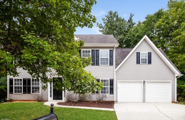 5032 Wicklow Drive - 5032 Wicklow Drive, Ranlo, NC 28054