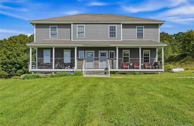 148 Pancake Hollow Road Gallery 1