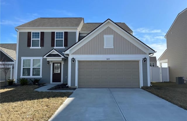 6675 Overlander Lane - 6675 Overlander Ln, Whitestown, IN 46075