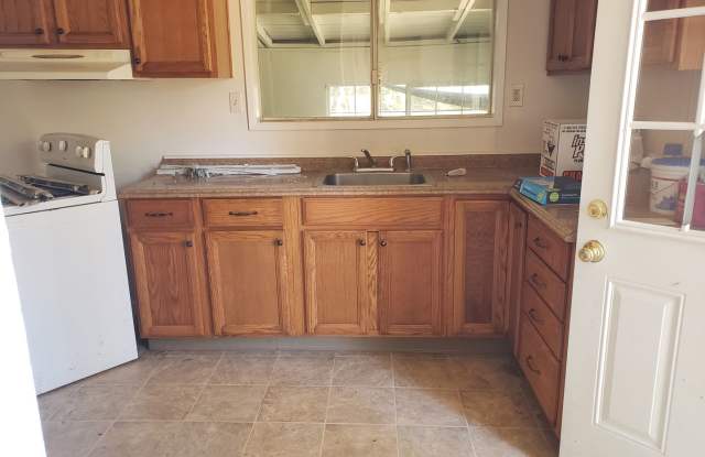 4060arnoldavenue.is4lease.com Gallery 3