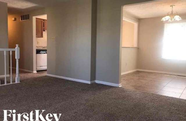 8266 Quetico Drive Gallery 4