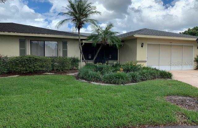 2221 IVAN COURT - 2221 Ivan Court, Sun City Center, FL 33573