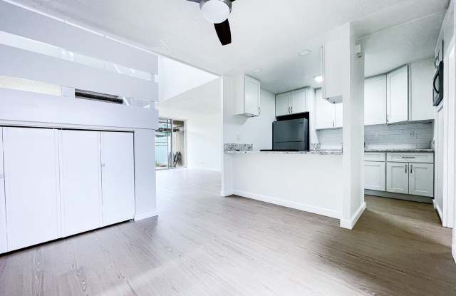 Pet Friendly Mililani Townhouse with Two Parking photos photos