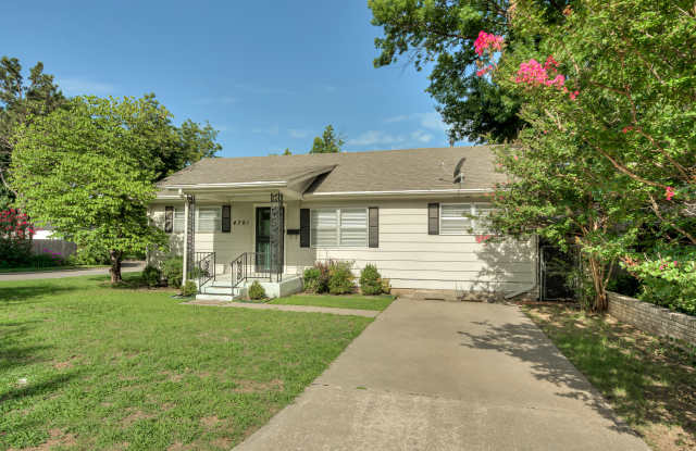 4701 North Peniel Avenue Gallery 2