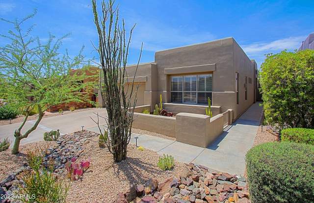 9616 E CHUCKWAGON Lane Gallery 2