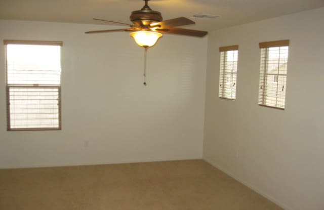 Rancho Sahuarita, 4 Bedroom 3 Bath, Family Room, Granite, Tile Flooring, Flagstone Patio Gallery 3
