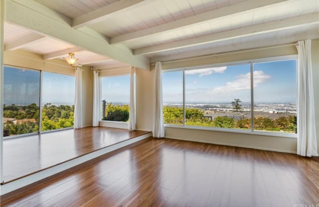 5 Coach Road - 5 Coach Road, Rancho Palos Verdes, CA 90275