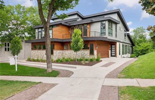 1726 Kenwood Pkwy photos photos