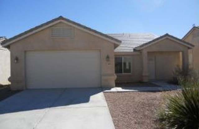 BEAUTIFUL HOME WITH 2 CAR GARAGE photos photos