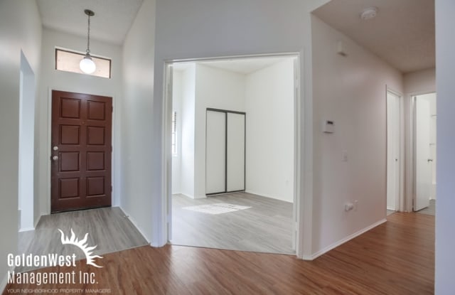 2872 Englewood Way Gallery 2
