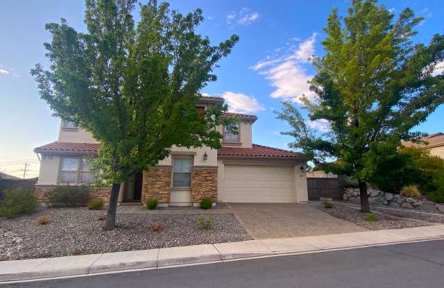 Top of the Hill - Gorgeous 5 Bedroom 3 Bath Reno House 3,160 sf photos photos