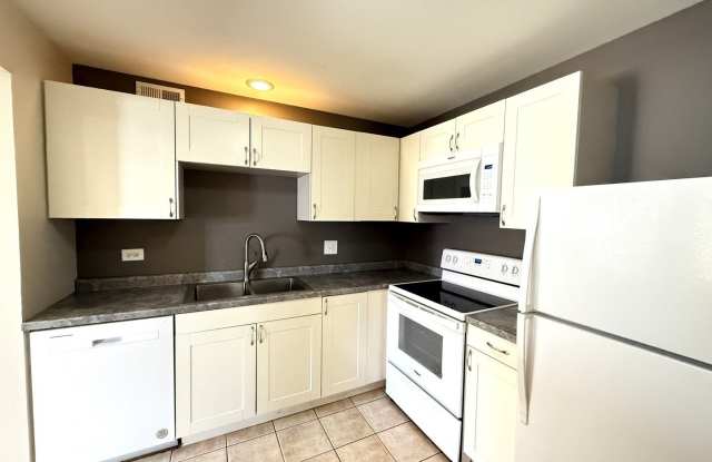 2731 Wilshire Court Gallery 4