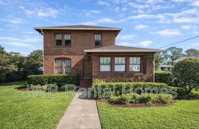 2941 Selma St photos photos