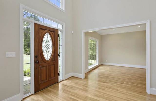 275 Thompson Springs Drive Gallery 4