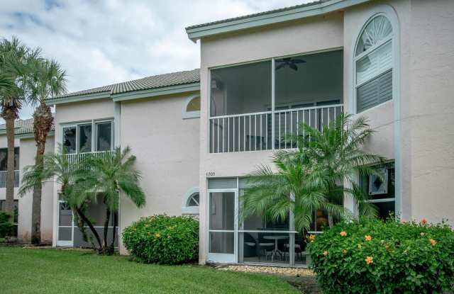 4205 N Fairway Drive N photos photos