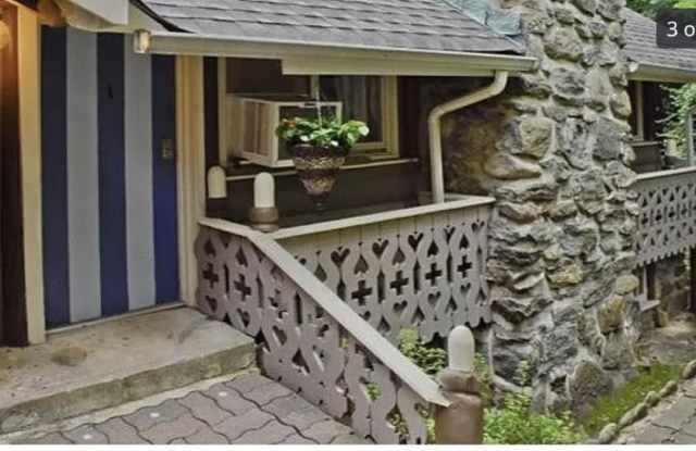4 Woodbine Ln Gallery 2