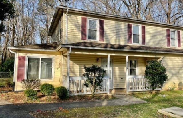 9214 E WT Harris Blvd - 9214 East W T Harris Boulevard, Charlotte, NC 28212