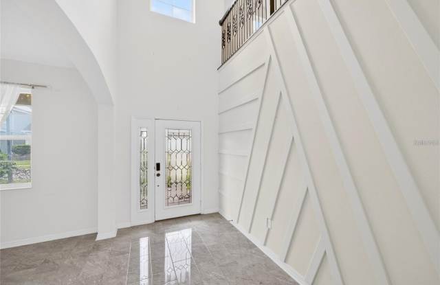 2556 LEYLAND CYPRESS Lane Gallery 2