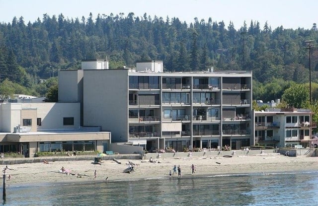 200 Beach Place - 200 Beach Place, Edmonds, WA 98020