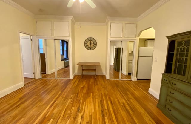 346 East 58th Street 1B - 346 E 58th St, New York City, NY 10022