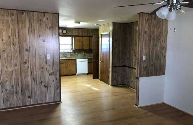 109 Broadmoor Drive Gallery 4