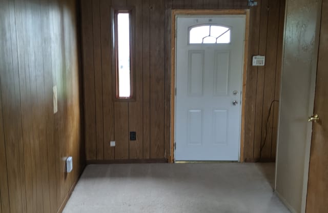 624 18th St Nw - 624 18th Street Northwest, Canton, OH 44703