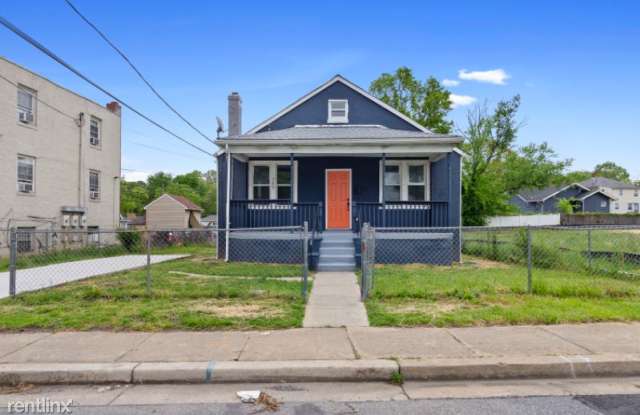 729 60th place - 729 60th Place, Fairmount Heights, MD 20743