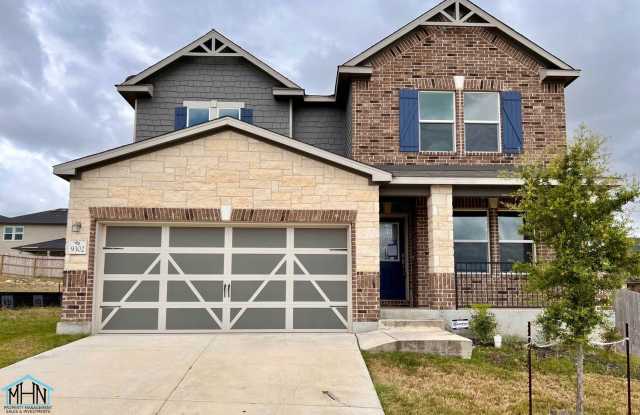 Beautiful 2-story 4 bed/2.5 bath home with bonus game and media room, in Converse! photos photos