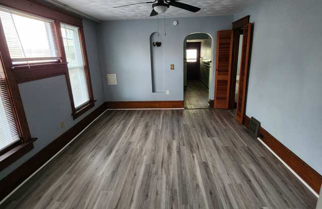 711-713 West 21st Street - 1 photos photos