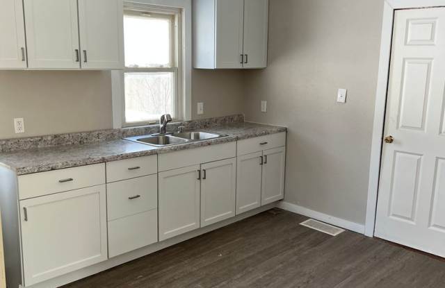 4 Bedroom Updated house!! photos photos