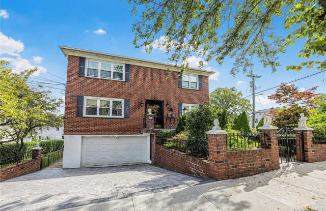 2 Bryn Mawr Place unit: 1St Floor photos photos 2 Bryn Mawr Place unit: 1St Floor photos photos
