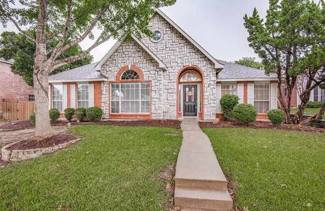 2920 Brittany Lane - 2920 Brittany Lane, McKinney, TX 75070