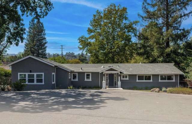 9 Fawn Creek Court photos photos