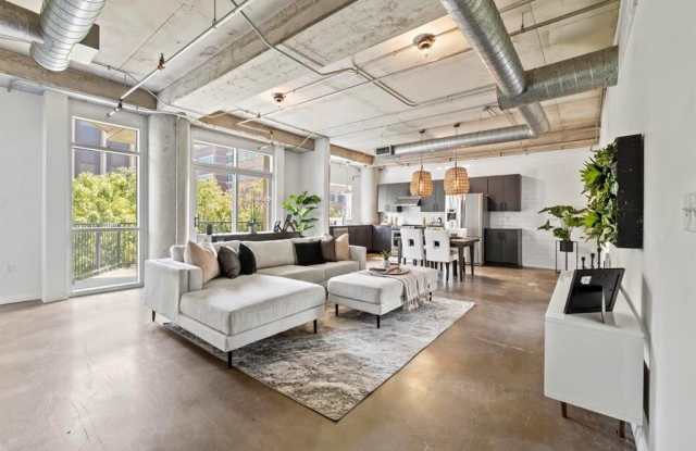 1001 Belleview Street - 1001 Belleview Street, Dallas, TX 75215