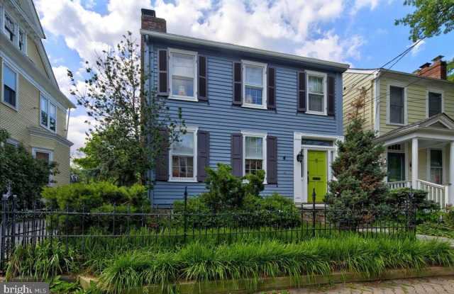 14 W DELAWARE Avenue photos photos