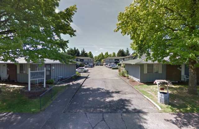(905) Draper Apartments - 2 Bedroom / 1 Bath Gallery 3