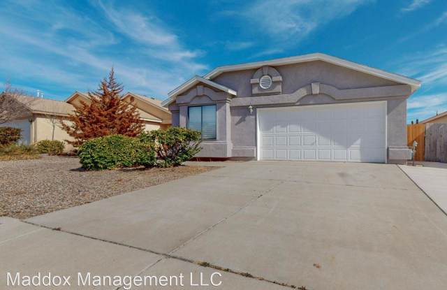 716 110th St SW - 716 110th Street Southwest, Albuquerque, NM 87121