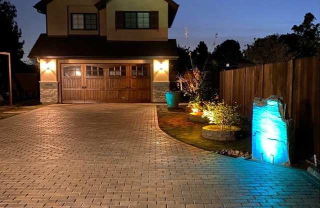 3037 Heather Dr Gallery 1